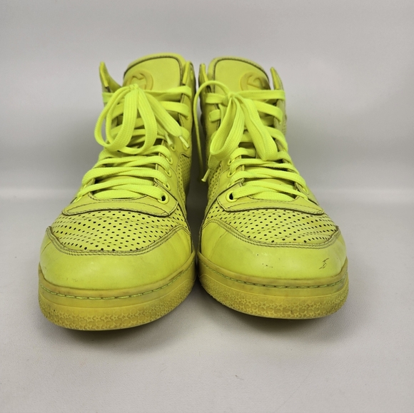 Gucci Neon Yellow High-Top Sneakers Mena 10... Very Used